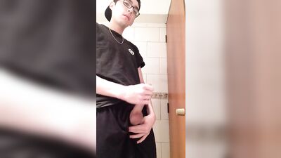 Gangbang Delight - Backwards Hat & Hardcore Action!