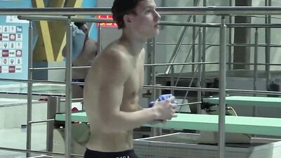 Divers bulge