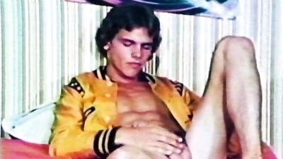 Old Roommates Part 1 Reunion - Gay Porn Videos with DaddyBoy Themes