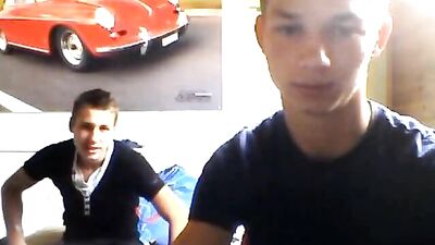 Gay Boys Workout - Action Web-Cam (190 chars)