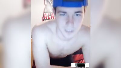 Sexy Body Solo Web-Cam - Gay Porn Video