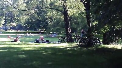 Pissing in the Park: Amateur Frat Guy Fetish!