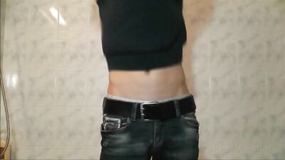 Williams Gay Jizz Fest - A Hot Older Man Bathing and Jerking!