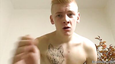 Michael Berry show cock and ass
