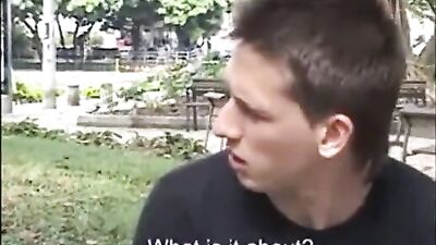 Clip - Muchachos latinos Anderson