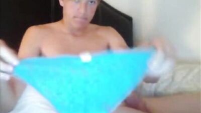 Australian Bliss: A Threesome Adventure with Aussie Twinks and a Muscled Hunk!