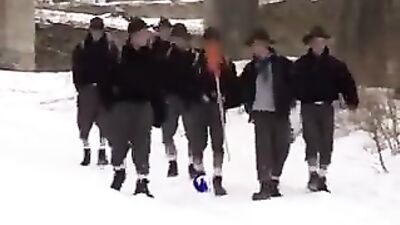 Scouts Bare Sexing: Intercamp Menage à Trois