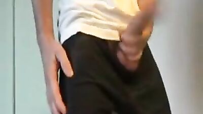 Big Dicks & Hardcore Fucking - HugeDickedBoys.com