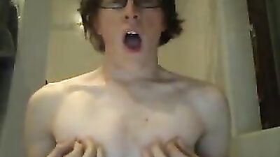 Horny Nerdy Ass Jerks Gay Porn Adventure - Solo