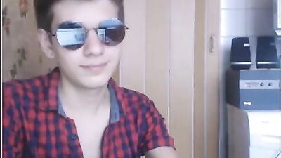 Max plays with his new friend 2