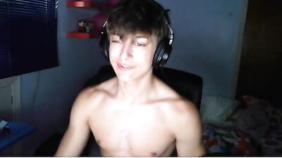 Canadian Cuties Muscle Jock Handjob - Big Cocks Rule!