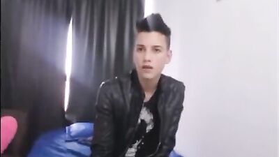 Smooth latino boy very hot doing her show