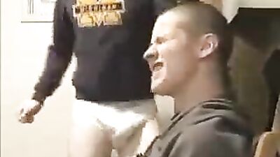 Bulge Penis Fun! The Ultimate Gay Porn Experience for Any Man with an Eye for Cocky Beefcakes and Huge Dick Action