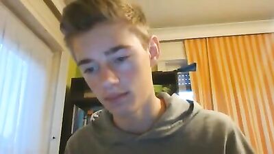 Hop Hop Hop: Blond Boys Cum Shots Handjob (Gay Porn)