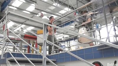 Raw and Dirty Threesome with Matt Yuman: Bareback Action in the Bedroom!