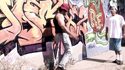 Mike's Video 2551 bigsucu bla junge wird gefickt