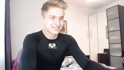 Sebastianbests Muscle-Worship Cam Show on Chaturbate: Amateur Blond Boys Pleasure Hardcore Muscle Boys!