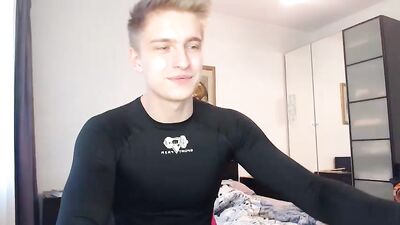 Sebastianbests Muscle-Worship Cam Show on Chaturbate: Amateur Blond Boys Pleasure Hardcore Muscle Boys!
