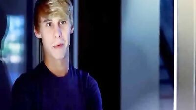 Gay Porn Twinks: Pizza Boys and More Online Videos!