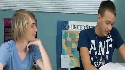 Gay Twinks Expose Their Hot Bodies in the Classroom!