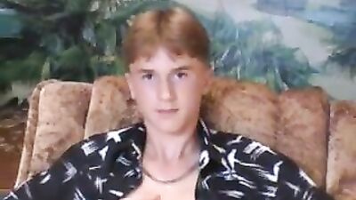 Gay Twinkin Boys Porn: Euro-Twinks Exposing their Bodies!