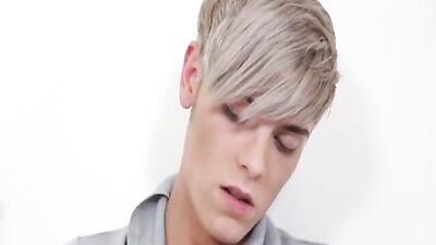 Gay Tube - School Swimming Pool Gay Boys Bareback Bisexual: Wild Sex In The Water!