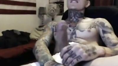 Latino stud cums on live cam