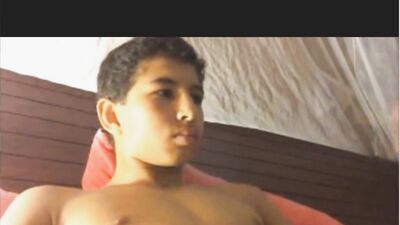 Amirs Passionate Gay Porn Adventure - Exploring His Inner Desires in the Bedroom!