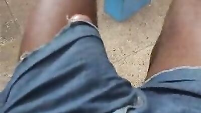 Jeansbulge: Big Black Cocks Amateur Sex - A Steamy Gay Porn Video!