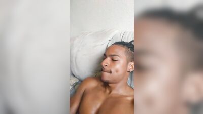 Smooth Wanker with a Happy End: Latino Cum Shots Galore!