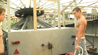 Bareback Thrill Ride P2: The Ultimate Big Cock Bareback Experience