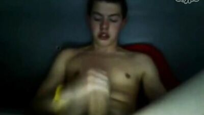 Gay Porn Jacks Off: Str8 Cock for Girlfriends Pleasure!