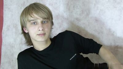 Sweetys Amateur Cum Shots - A Solo Gay Porn Experience!