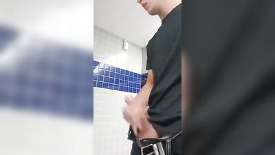 Young Studs Cumshots Handjob - Cam 10522: Exploring Gay Desires!