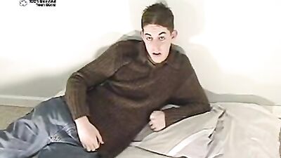 Sweet KCs Cum Shots Handjob: Solo Boy Experience!