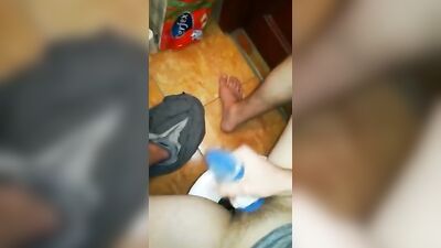 Sexy Socks Fetish - Cumming in a sock 2: The Next Level!