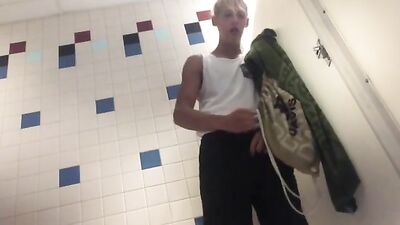 Blissful Amateur Blond Boys Cum Shots!