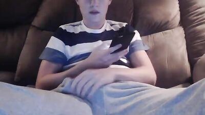 Gay Porn Amateur Cum Shots Handjob - Cam 10595 Revamped!