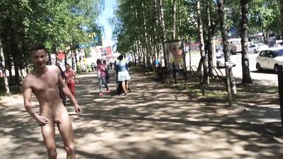 Gay Porn Walking Exposure!