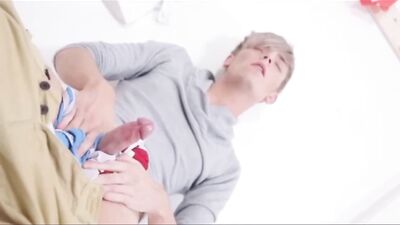 Big Cocks Amateurs Bareback: 222552520022 - Explore the Wild Side of Gay Porn!