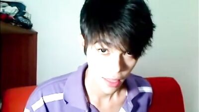 Noahs Solo Playful Cam Show