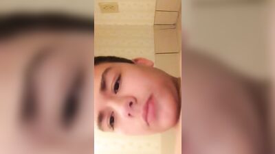 Gay Porn Amateurs: Handjobs and Cumshots!