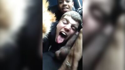 Amateur Sucking Contest: Cool Guy Gets Double-Teamed!