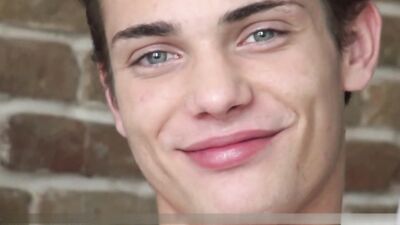 James Walsh Solo: Hungarian Heat!