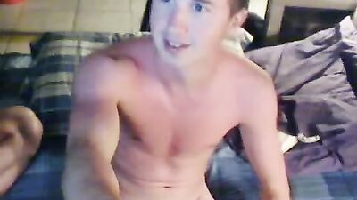 Gay Oral Fun with Handsome Boy!