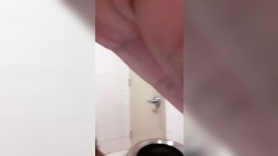 Justin Martinezs Gay Porn Adventure: Big Cocks Solo Straight Boys!