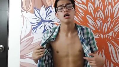 Juan19x: Moaning Striptease Cum Collection!