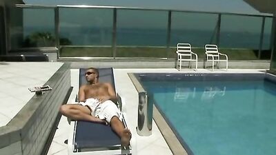 Gangbang with Strangers: The Ultimate Experience!