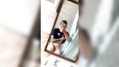 Mirrored Passion: Amateur Solo Web-Cam Gay Porn Video