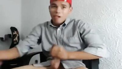 Young Webcam Boy - Exploring Gay Desires!